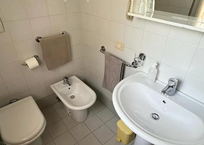 Acampora Hotel 2*